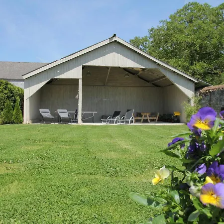 Casa vacanze Cozy Holiday In Mettet With Private Pool And Sauna Ermeton-sur-Biert